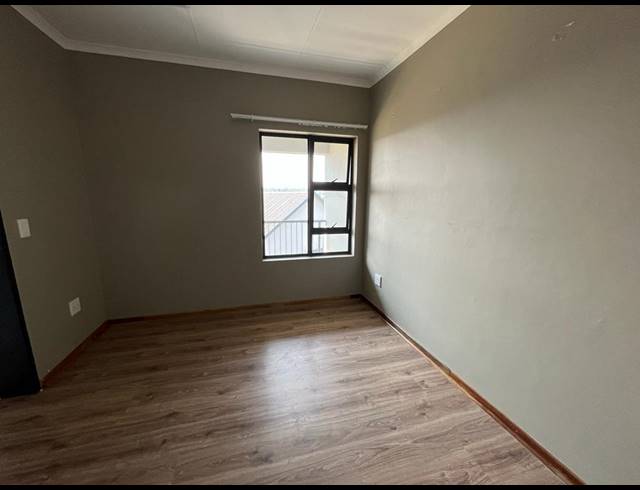 1 bed property to rent in GLEN AUSTIN AH